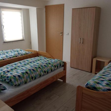 Apartmán Hulín, Chrášťany - černý Exteriér fotografie