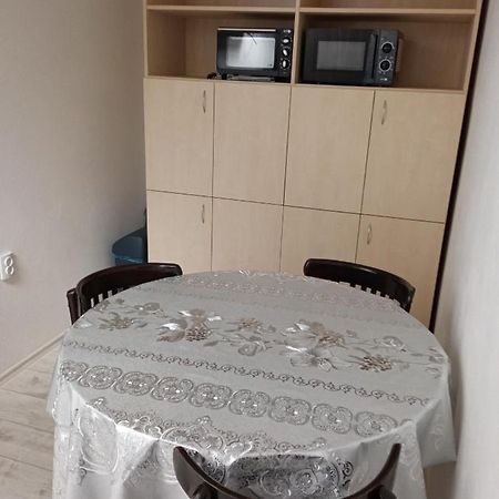 Apartmán Hulín, Chrášťany - černý Exteriér fotografie